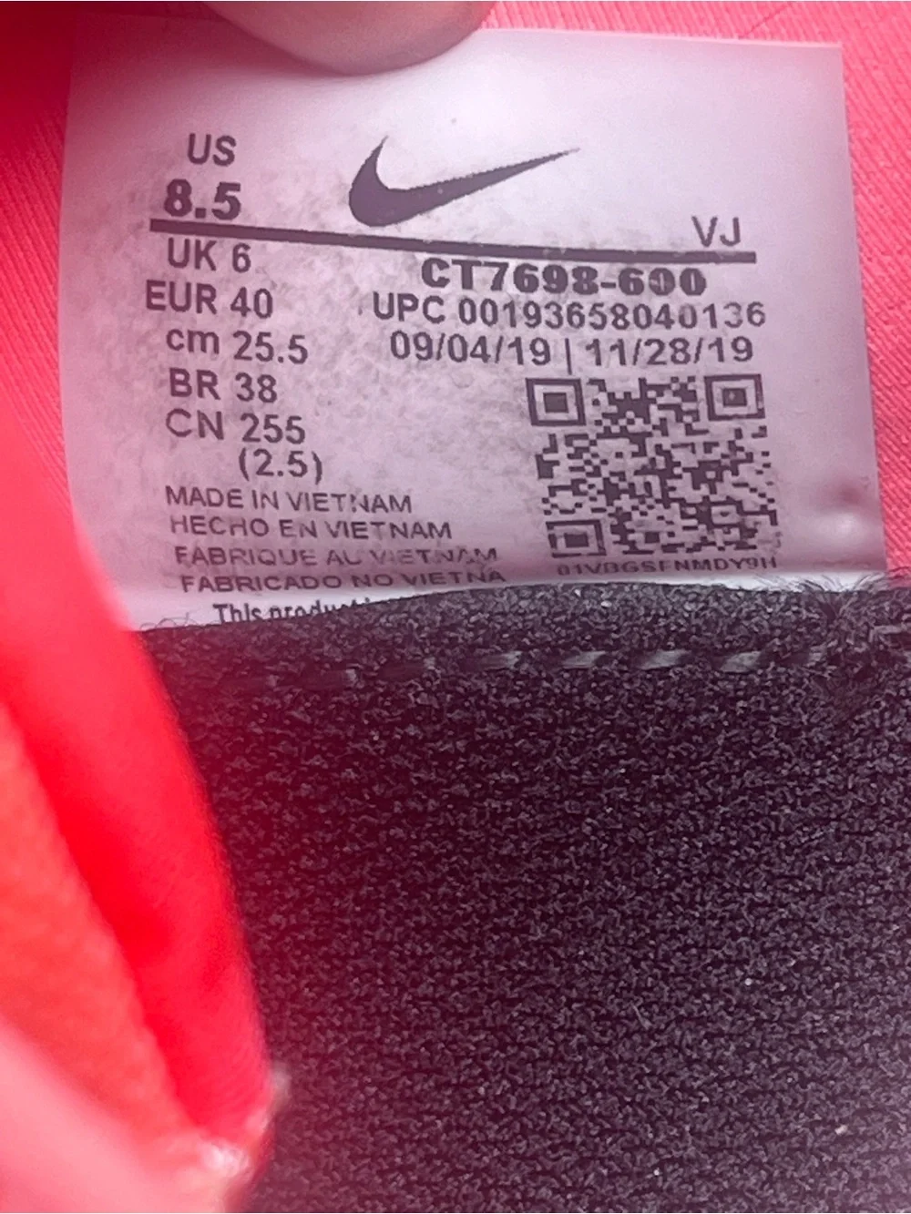Nike Air Max 2090 Women's Neon Pink/Coral Athletic Sneakers